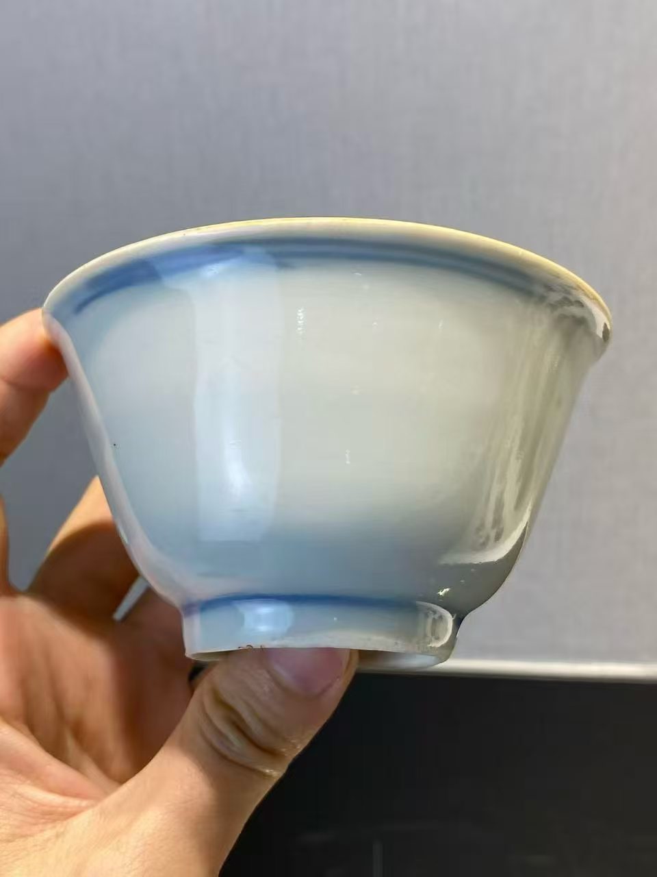 白釉青花双圈杯碟一套