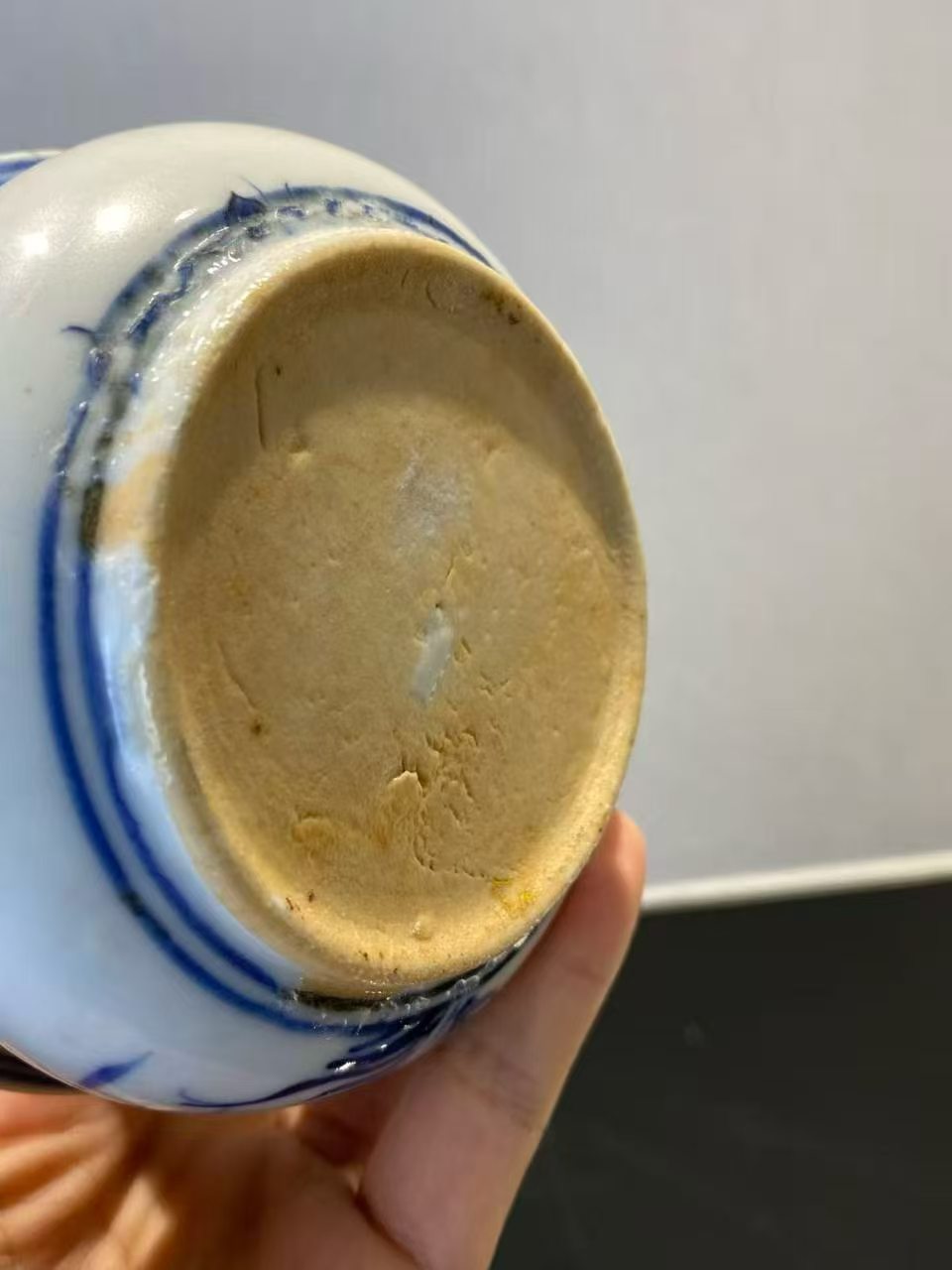 青花荷花纹小香炉