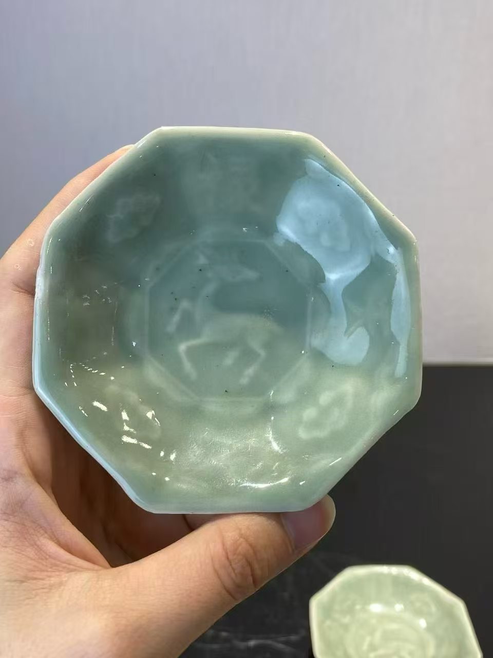 乾隆粉青釉天禄之美小碟一对