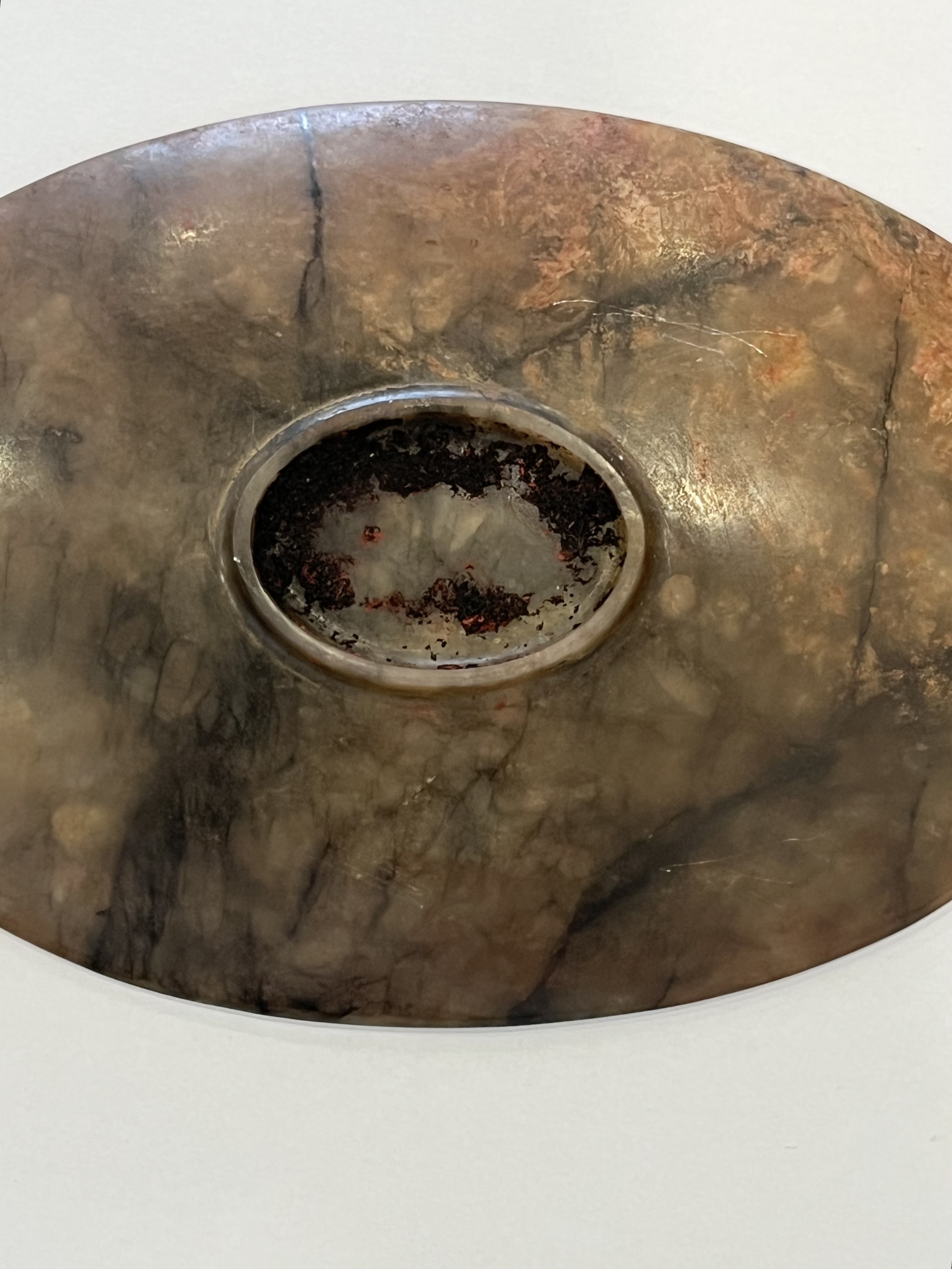 玉质鎏金佛像椭圆供盘