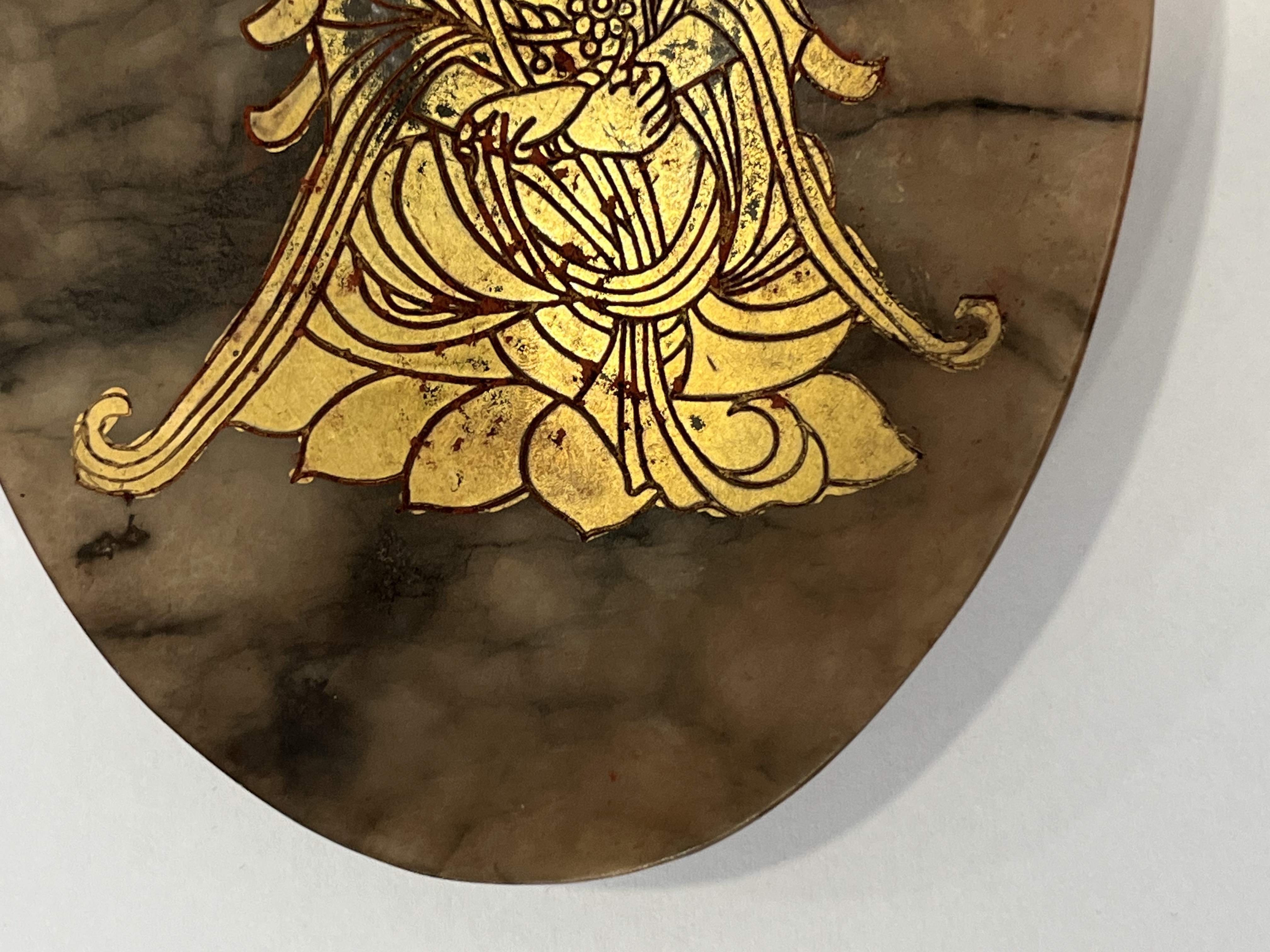 玉质鎏金佛像椭圆供盘