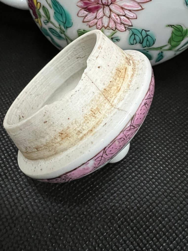 中国陶瓷家庭玫瑰茶壶