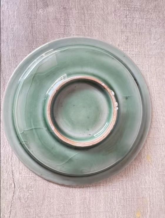 青瓷“双鱼”盘