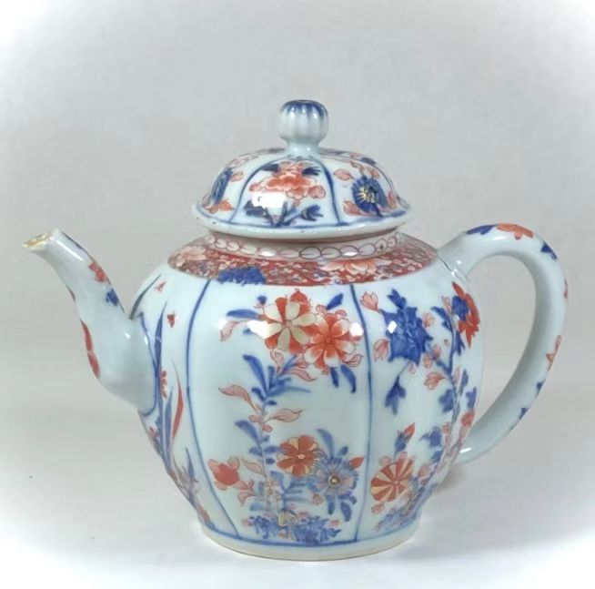 伊万里茶壶
