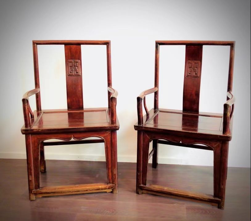 一对榆木椅