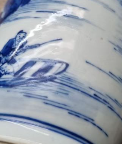 青花山水渔人纹瓶