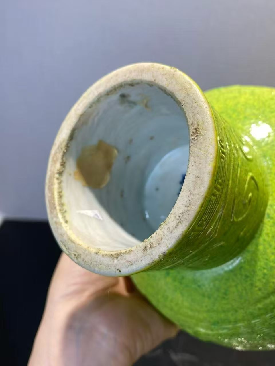 吹绿釉齐太公豆 款：大清康熙年制