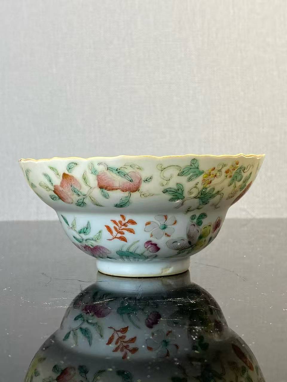 粉彩折枝花碟折腰碗