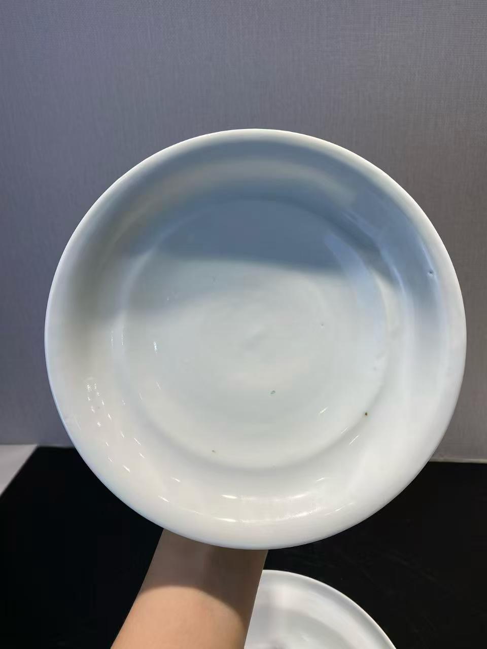 青花秋菊纹大盖碗