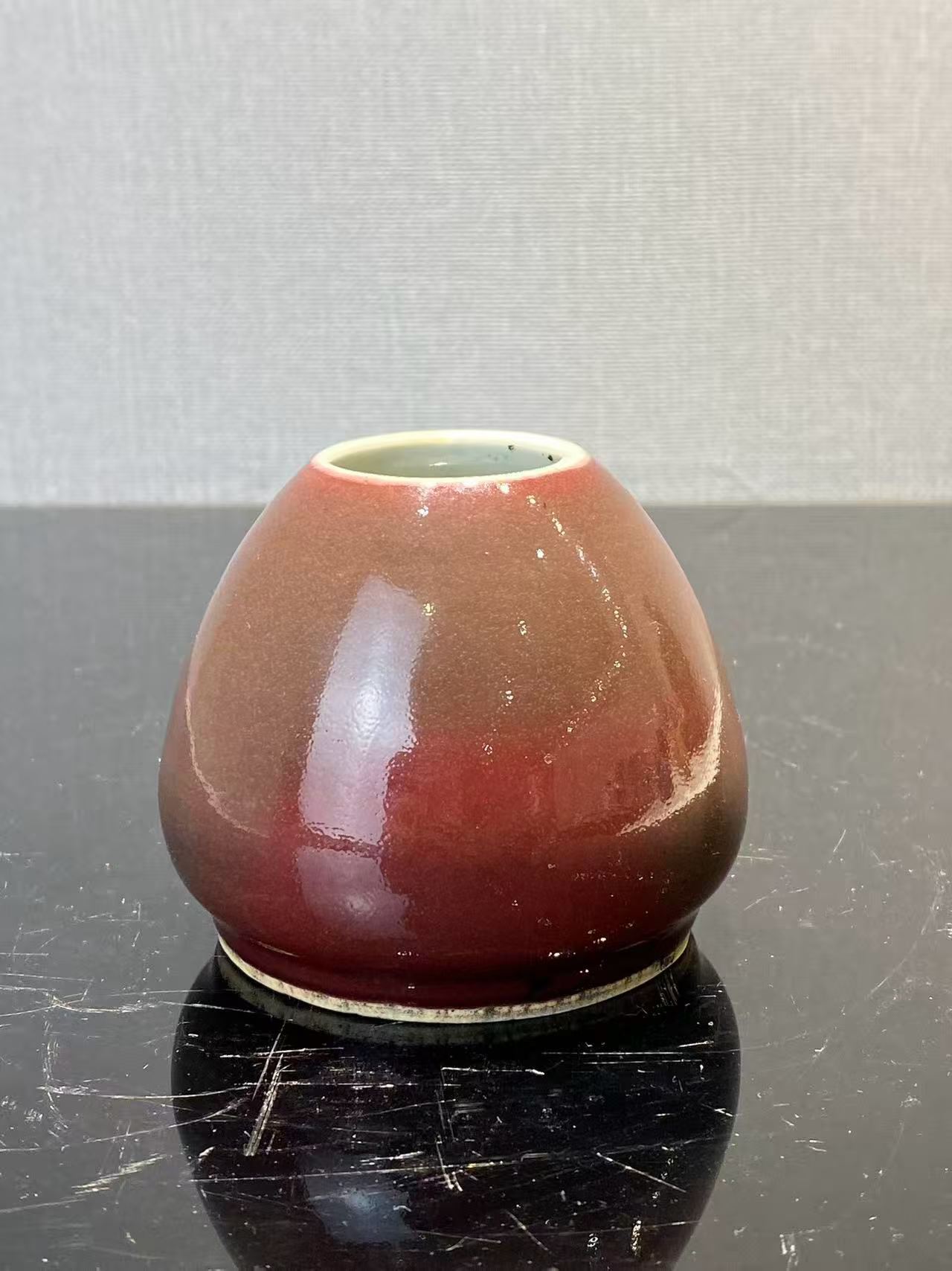 豇豆红鸡心水丞 款：宣德年制