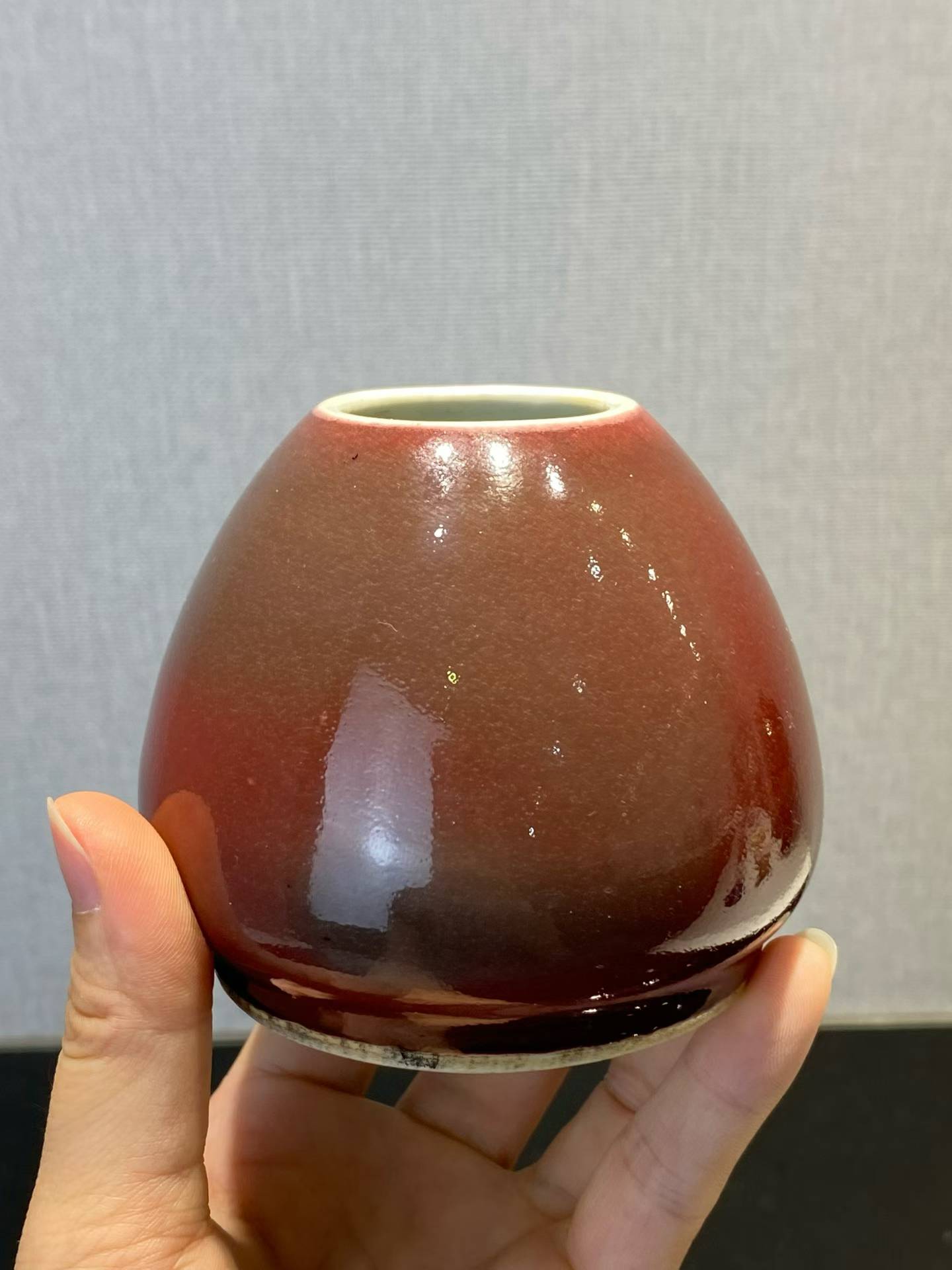 豇豆红鸡心水丞 款：宣德年制