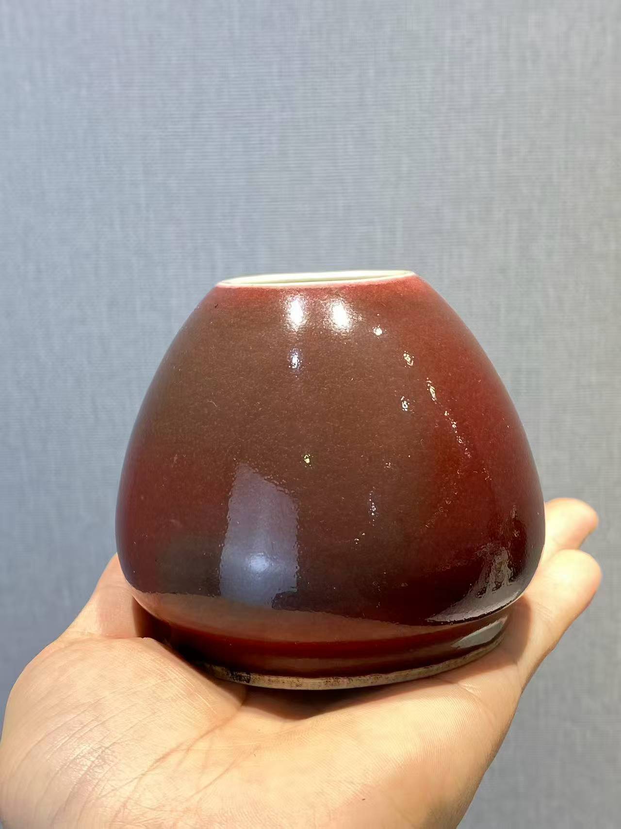 豇豆红鸡心水丞 款：宣德年制