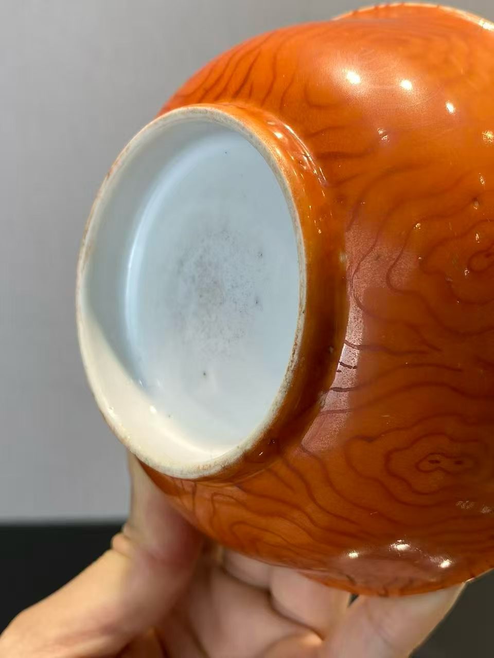 外仿木纹釉内松石绿地碗