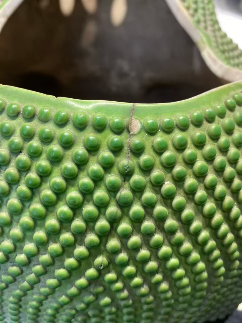 绿釉蟾蜍式花盆