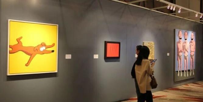 国内艺术品市场资产规模远超超越想象，藏家们都是黑马！